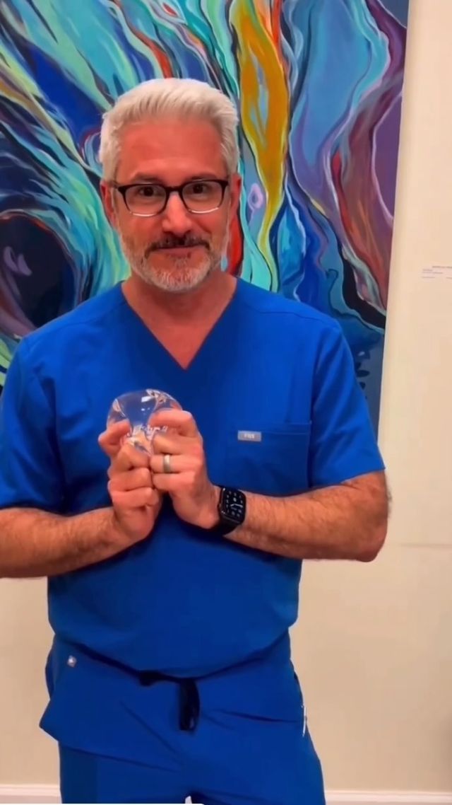 Dr. Rosenthal is here to share his wisdom on the importance of taking care of your breast health when you hit 40. Schedule your mammograms! 🎀

#drrosenthal #rosenthalcosmeticandplasticsurgery #southfloridaplasticsurgery #southfloridaplasticsurgeon #palmbeachplasticsurgery #rhinoplasty #breastaugmentation #boobjob #nosejob #southfloridanosejob #southfloridaboobjob #southfloridabotox #southfloridafiller #cosmeticsurgery #southfloridadermatology #southfloridamedspa #southfloridamedicalspa #medspa #southfloridabodysculpting #southfloridaesthetician #southfloridafacials #mommymakeover #southfloridamommymakeover